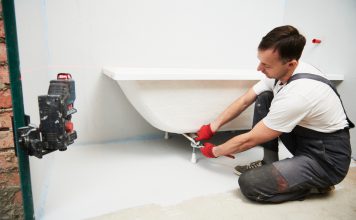 Ligbad plaatsen ligbad plaatsen