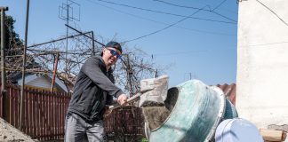 Beton betonmolen man