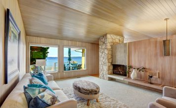 Een wand met schroten bekleden interieur met schrootjes