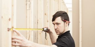 Gipsplaten op houten regelwerk maken regelwerk hout