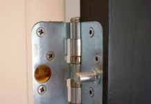 Dievenklauwen in deur en raam monteren dievenklauw