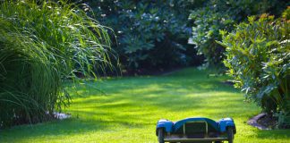 Maak alle tuinklussen een stuk makkelijker robotmaaier