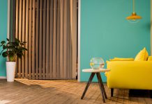 Zo zorgen de kleuren in je woonkamer voor een geheel! kleurrijke woonkamer