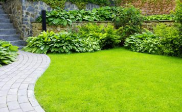 Deze 7 tuinverbouwingen maken je huis compleet tuinpad