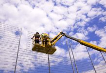 Zo til je jouw kluswerkzaamheden letterlijk naar een hoger niveau hoogwerker