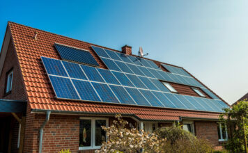 De kracht van zonlicht: hoe zonnepanelen onze toekomst verlichten zonnepanelen specialist in uden